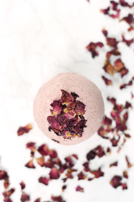 DIY Rose Petal Vanilla Bath Bombs - A Life Adjacent