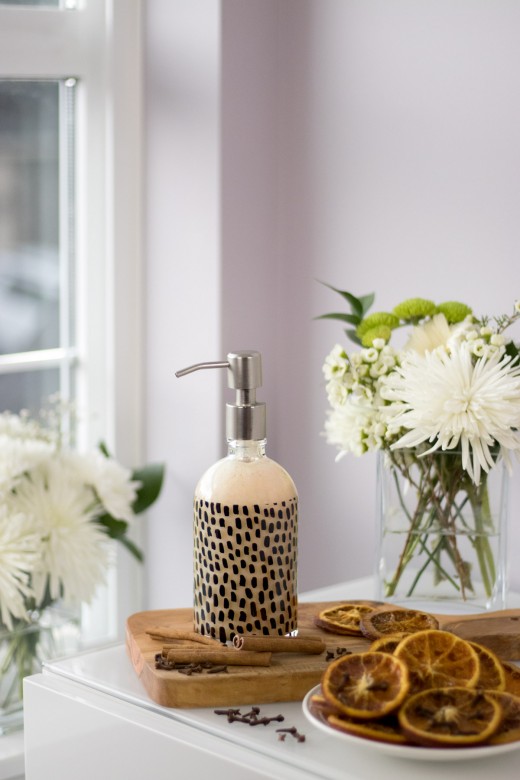 DIY liquid hand soap with glycerin and essential oils