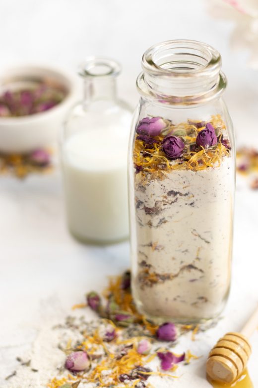 Homemade floral bath soak