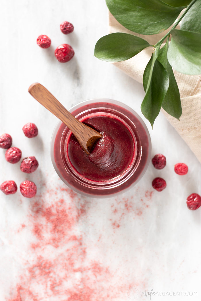 DIY face scrub for sensitive skin with cranberries