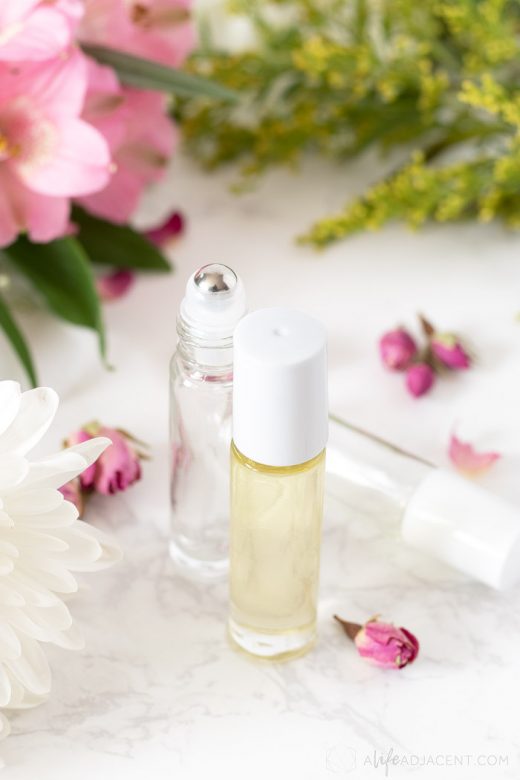 Roll-on cuticle oil with essential oils