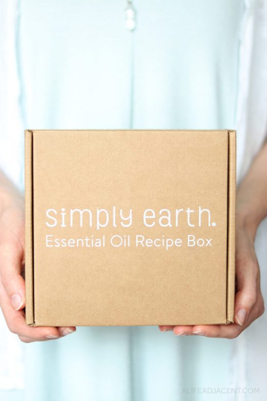 Simply Earth Essential Oil Recipe Box