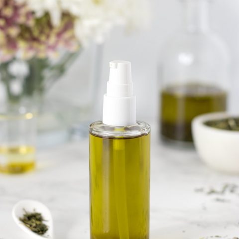 DIY oil cleanser with green tea