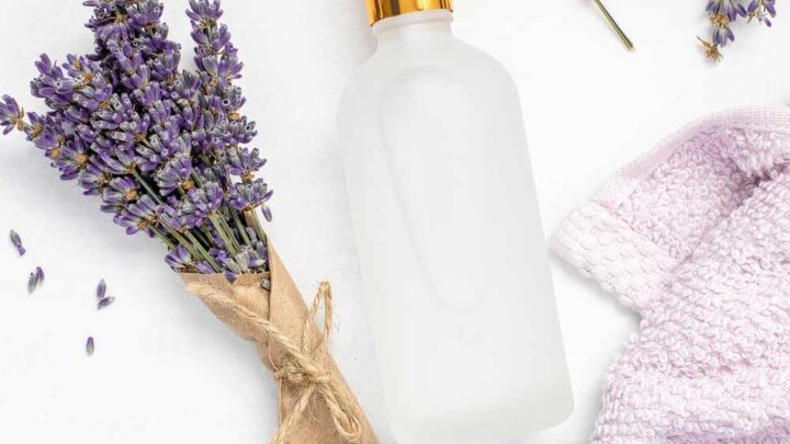 Lavender Sleep Spray {Relaxing Slumber Spray Recipe}