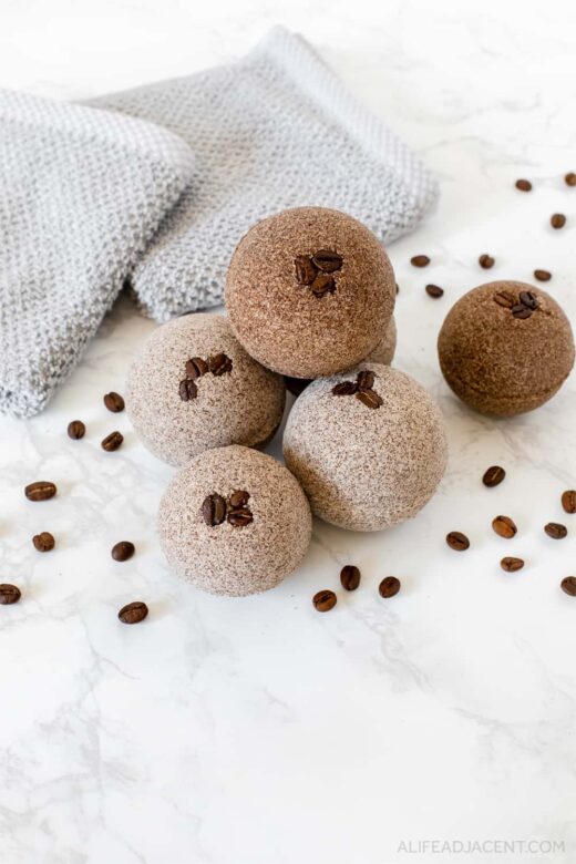 Coffee bath bombs made with natural emulsifier.