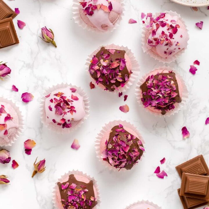 Chocolate Rose Bath Bombs Recipe - A Life Adjacent