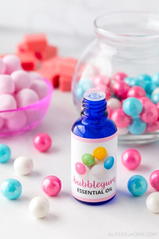Candy scented essential oil that smells like bubblegum