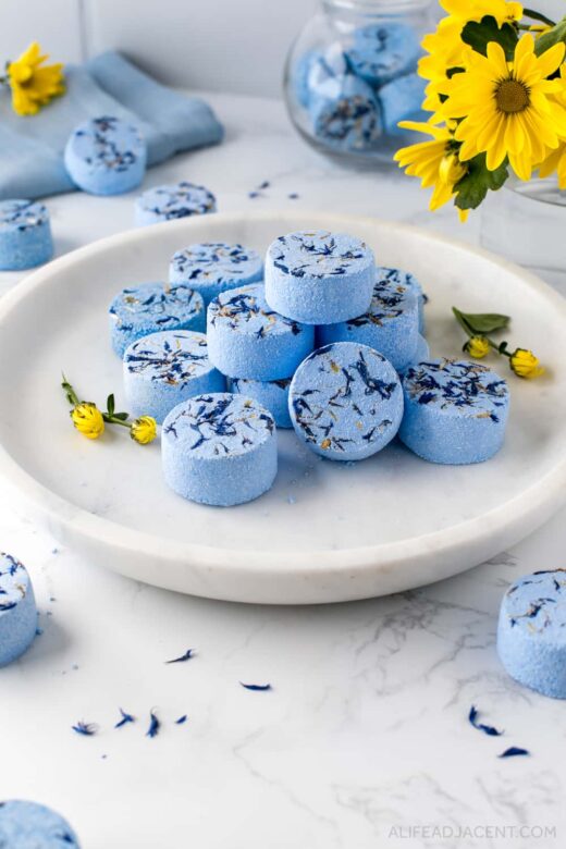 Sinus and allergy shower melts with lemongrass and blue tansy essential oils.