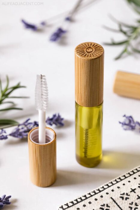 DIY eyebrow growth serum