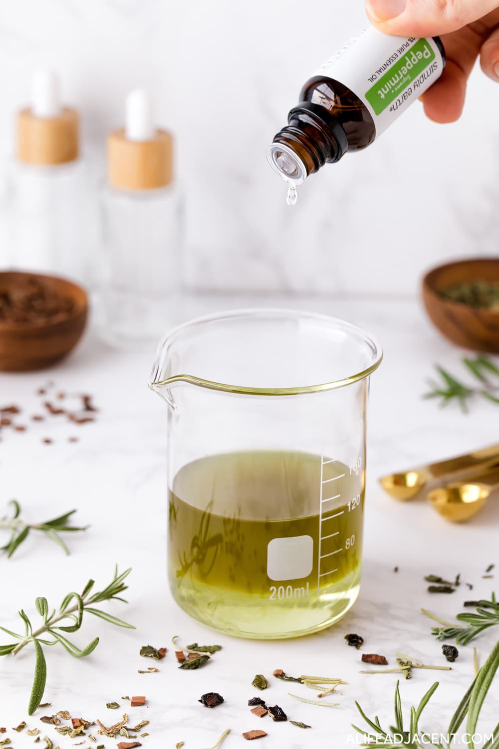 Best Essential Oils for Hair Recipes