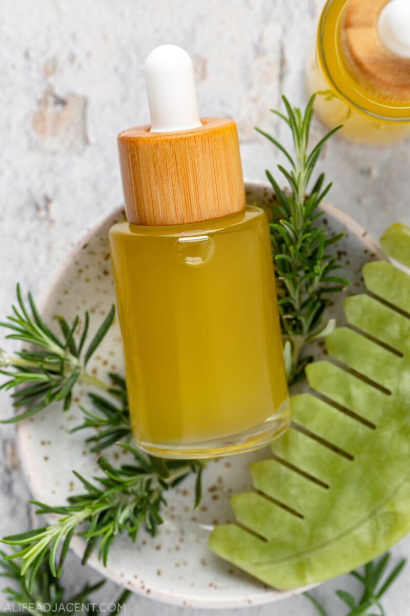 Rosemary Oil For Hair Growth Benefits How To Make It 3 Ways 3882