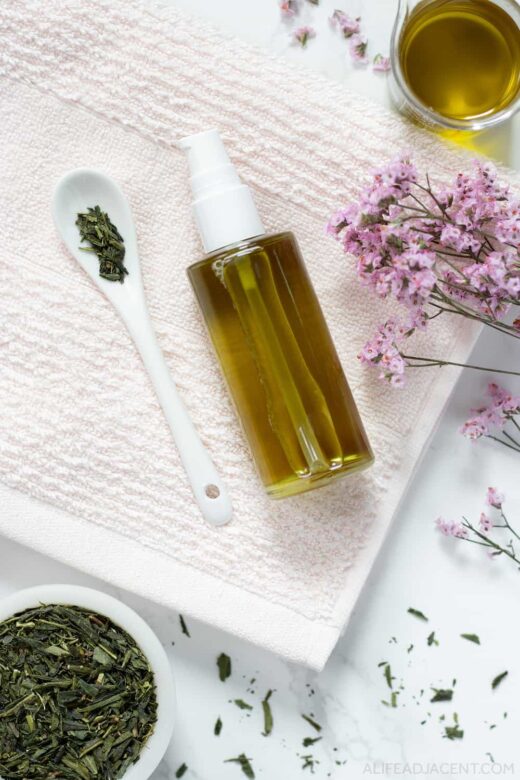 Green tea makeup remover oil