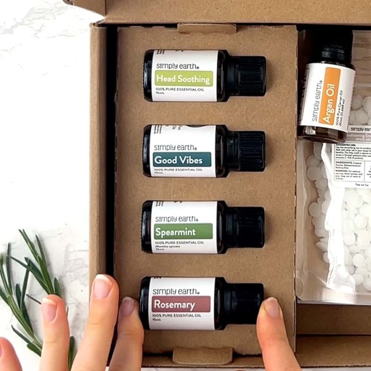 Simply Earth Essential Oil Box Review &ndash; DIY Hair Care