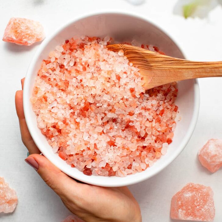 How to make pink Himalayan bath salts &ndash; mixing pink salt in mixing bowl