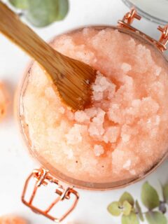 Himalayan pink salt scrub in jar