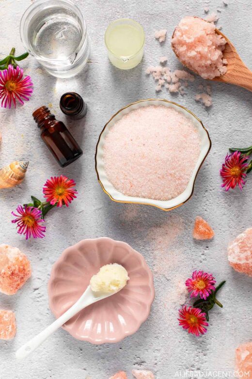 Himalayan salt scrub recipe ingredients: pink salt, MCT oil or fractionated coconut oil, emulsifier, and essential oils.